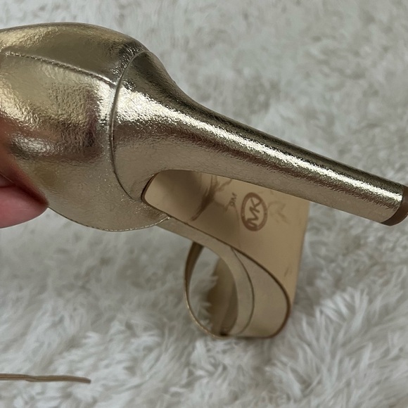 Michael Kors - Picture 4 of 10